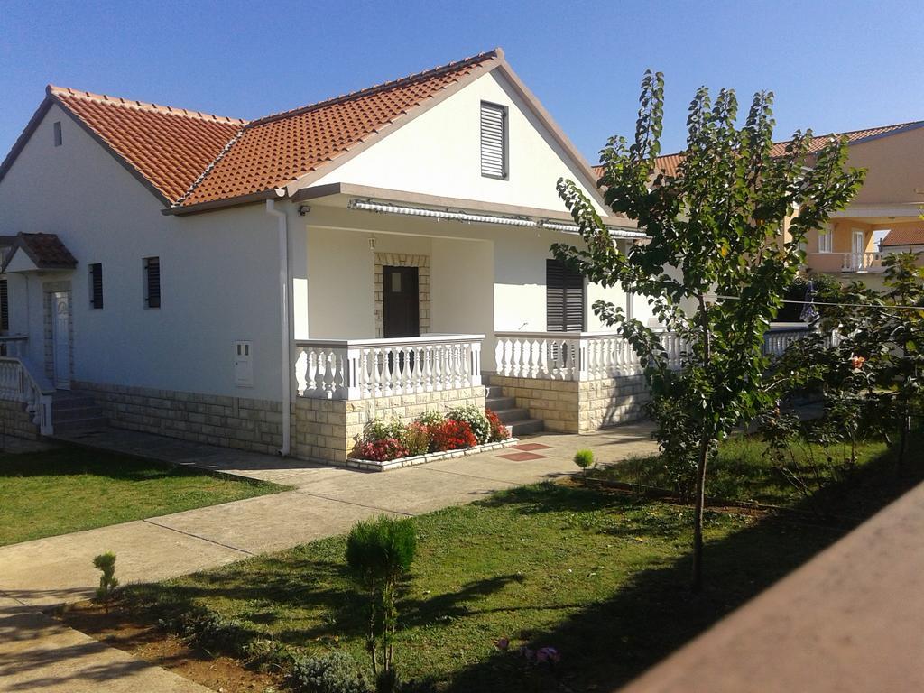 Apartment Mirjana Bibinje Exteriör bild
